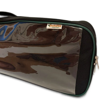 Rechte Seite der SheltaFlex FlexBag mit gut sichtbarem SheltaFlex Logo.