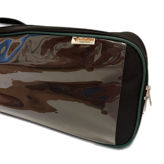 Rechte Seite der SheltaFlex FlexBag mit gut sichtbarem SheltaFlex Logo.