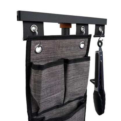 Detailaufnahme der SheltaFlex KederRail mit befestigtem Organizer