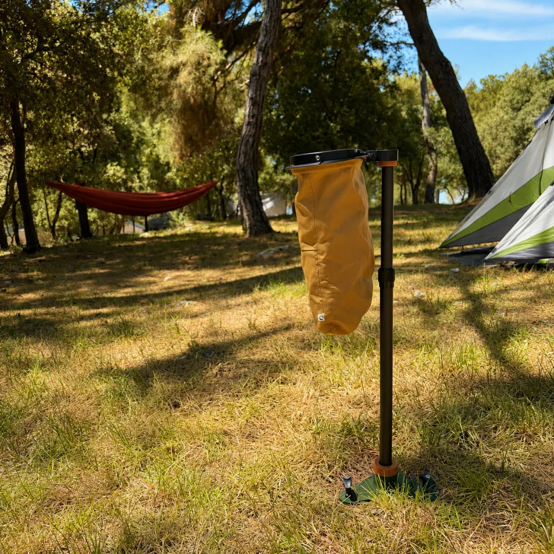 Camping-Szene mit SheltaFlex System